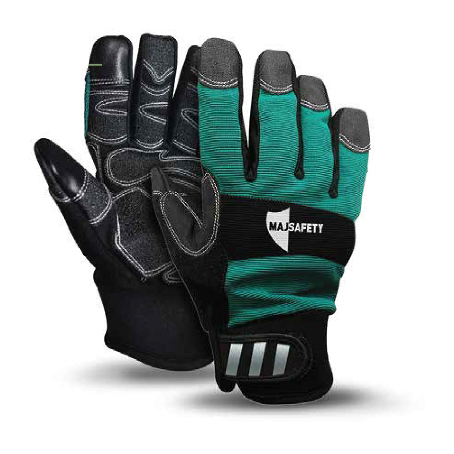 Majestic Fire Apparel MFA99 Insulated Winter Work Glove with touchscreen compatibility – front view
